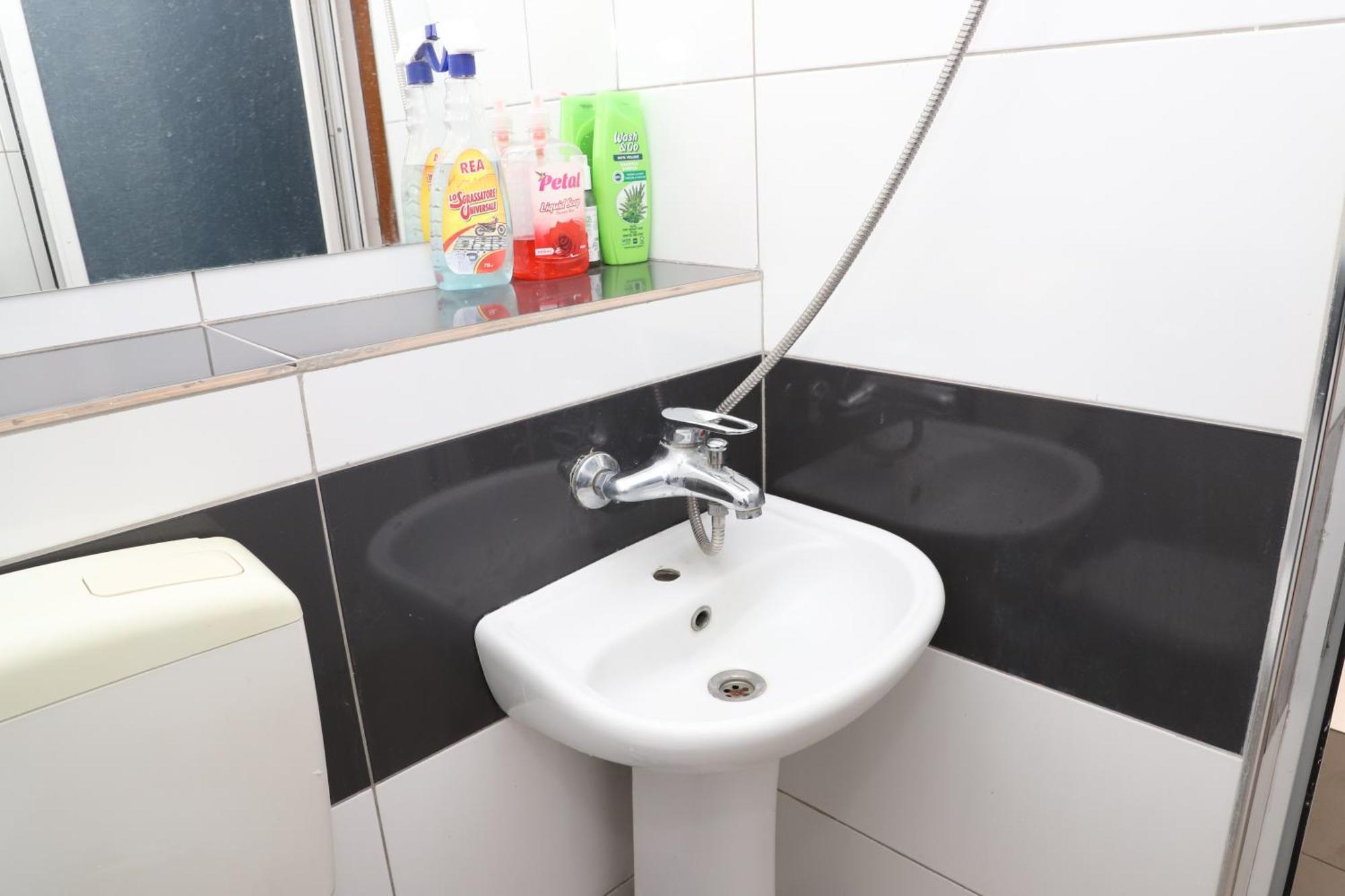 Elvi Aerd Apartment Berat Bagian luar foto