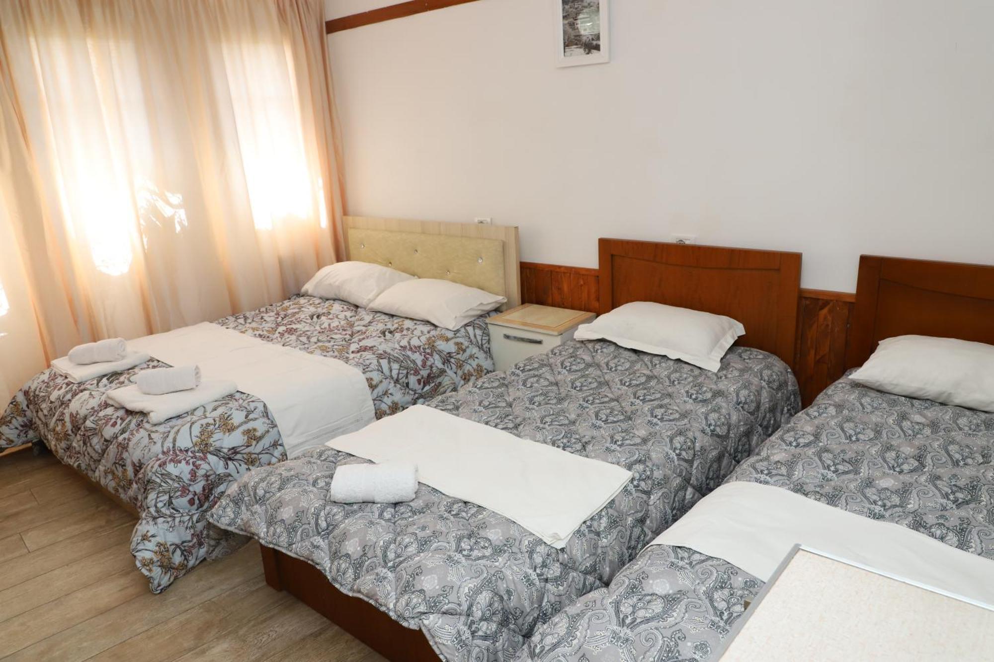 Elvi Aerd Apartment Berat Bagian luar foto