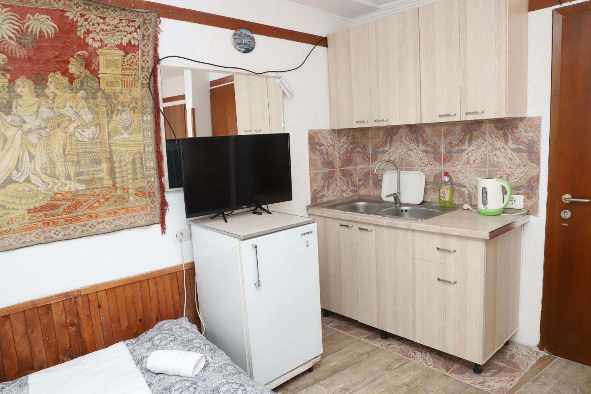 Elvi Aerd Apartment Berat Bagian luar foto
