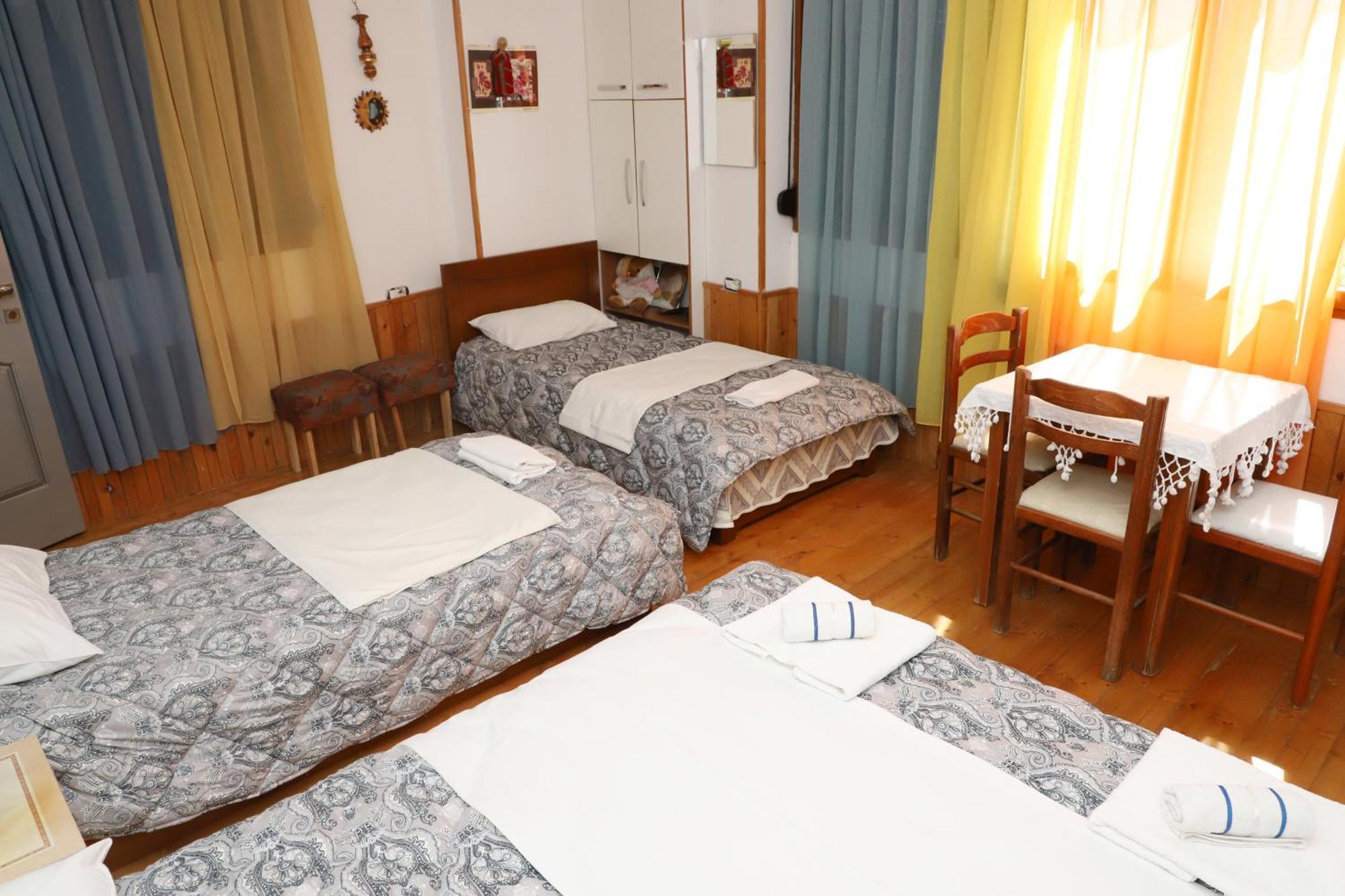 Elvi Aerd Apartment Berat Bagian luar foto